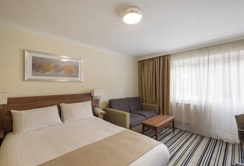 اتاق پرمیوم, Holiday Inn Swindon, An Ihg