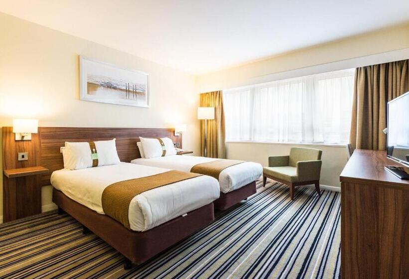اتاق استاندارد, Holiday Inn Swindon, An Ihg