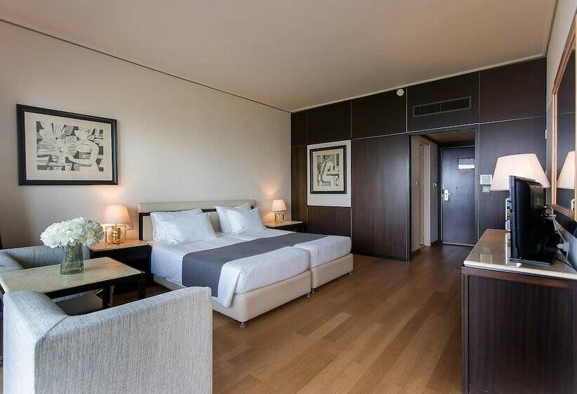 Номер Superior Вид на Море, Corfu Holiday Palace