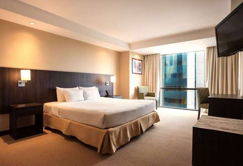 اتاق اجرایی با تخت بزرگ, Conrad Hong Kong