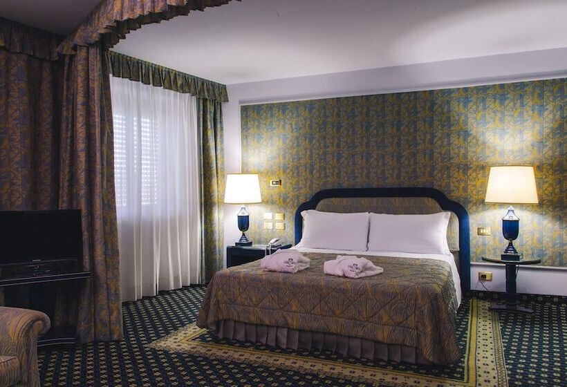 Suite Executiva Vista Mar, Grand Hotel Excelsior