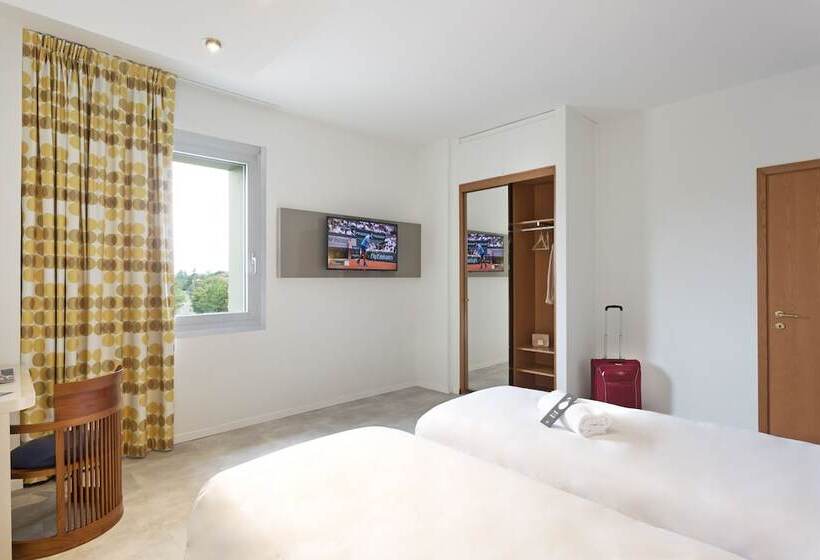 Номер Стандарт, B&b Hotel Modena