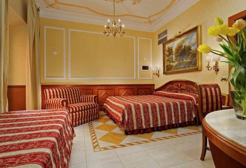 اتاق استاندارد چهار تخته, Bolivar