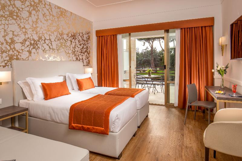 Habitación Triple Estándar, Shangri La Roma By Omnia Hotels
