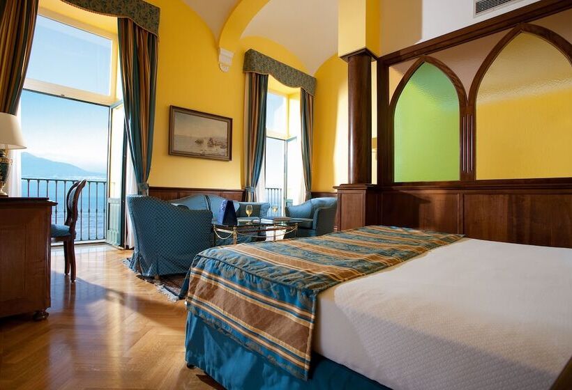 带海景的高档三人间, Imperial Hotel Tramontano