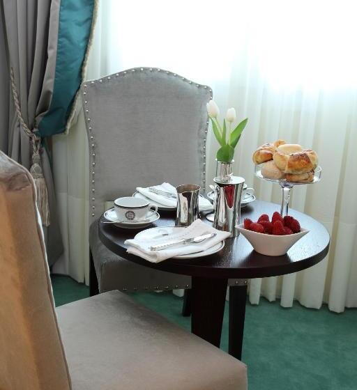 スーペリアトリプルルーム, Savoia Excelsior Palace Trieste   Starhotels Collezione