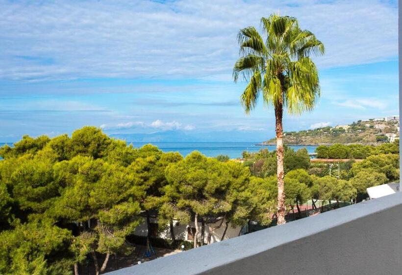 Номер Superior Вид на Море, Village Club Santa Caterina