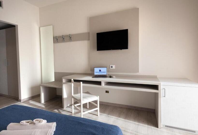 Трехместный Номер Комфорт, Village Club Santa Caterina