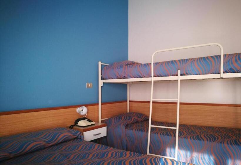 スタンダード４人部屋, Village Club Santa Caterina