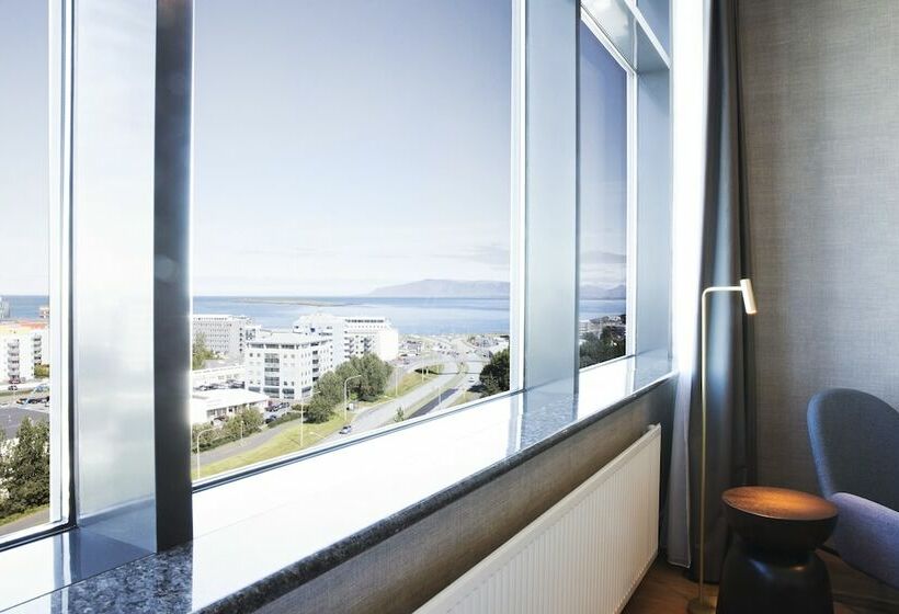 اتاق استاندارد با چشم‌انداز, Hótel Reykjavík Grand