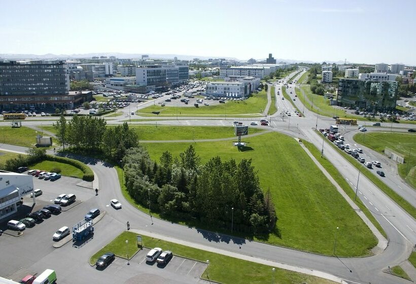سوییت جونیور, Hótel Reykjavík Grand