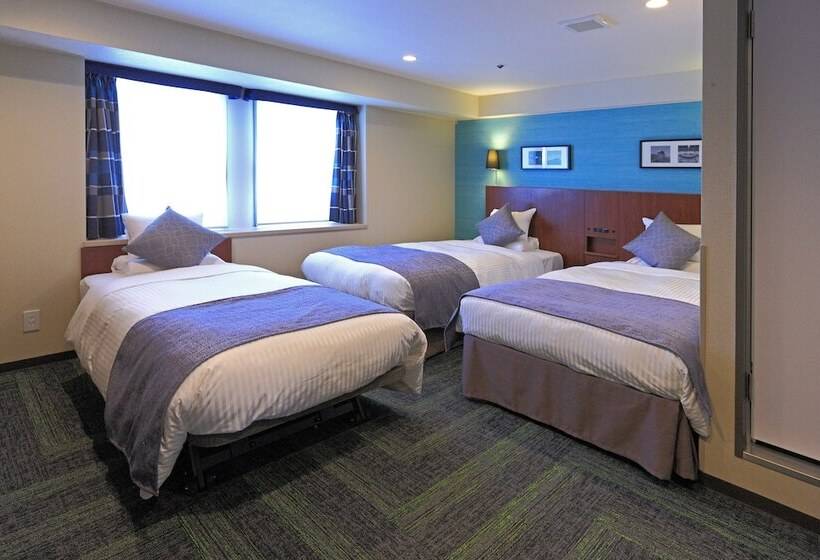 غرفة قياسية ثلاثية, Mystays Yokohama