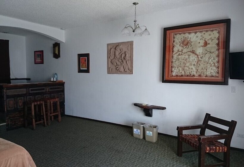 סוויטת ג'וניור עם מסג'ר מים, Best Western El Cid