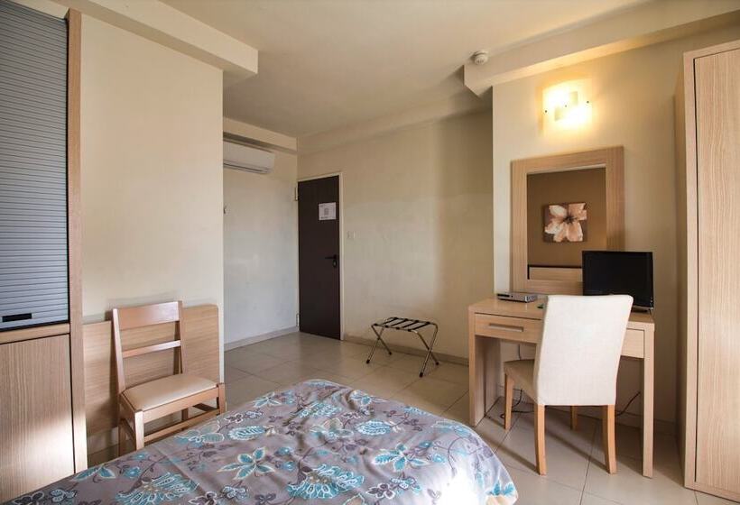 اتاق استاندارد با بالکن, Kappara