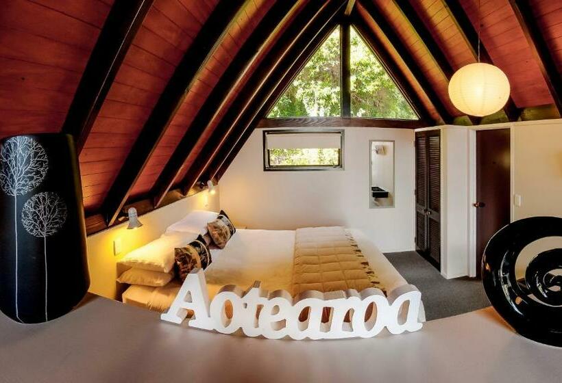 샬레, Coastal Motor Lodge