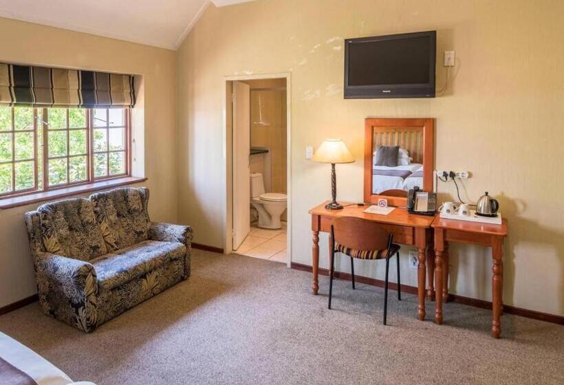 패밀리 룸, Constantia Hotel And Conference Centre