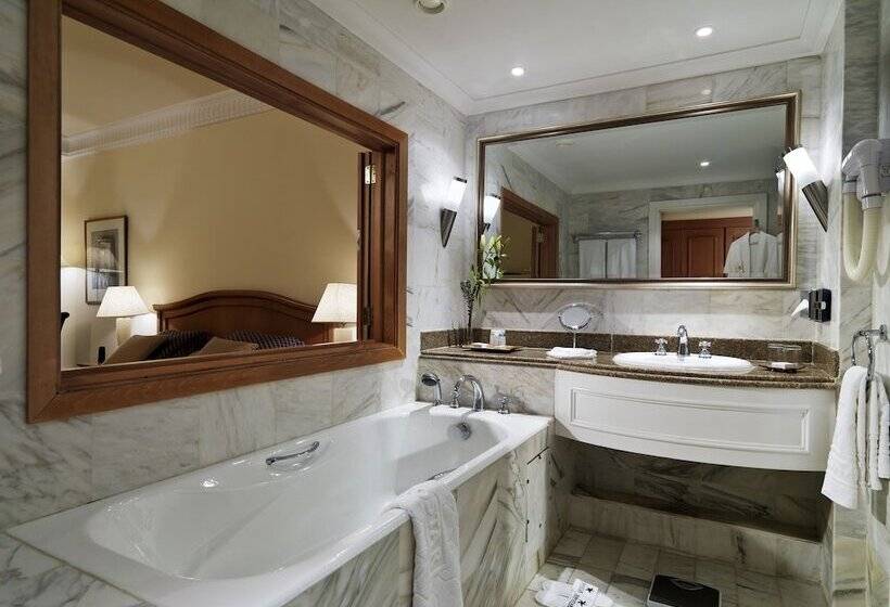 Номер Стандарт Вид на Бассейн, Vincci Saphir Palace & Spa