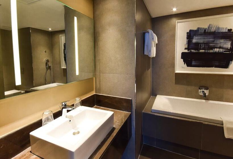 Habitación Business, 2 Fevrier, Lome