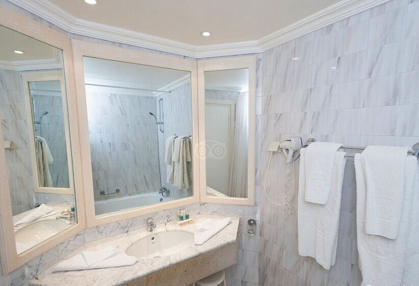 Deniz Manzaralı Standart Tek Kişilik Oda, L Orient Palace Resort And Spa