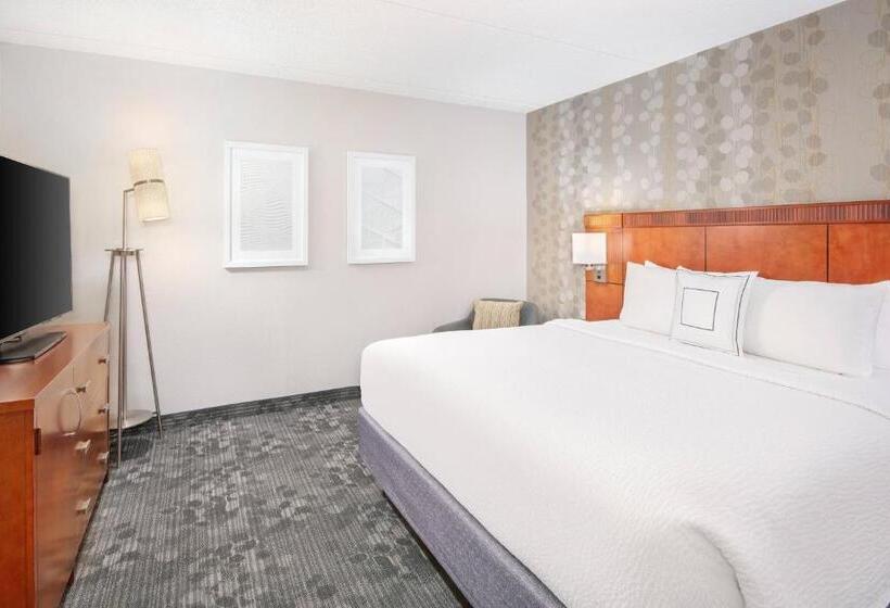 스위트 킹사이즈 침대, Courtyard By Marriott Birmingham Homewood