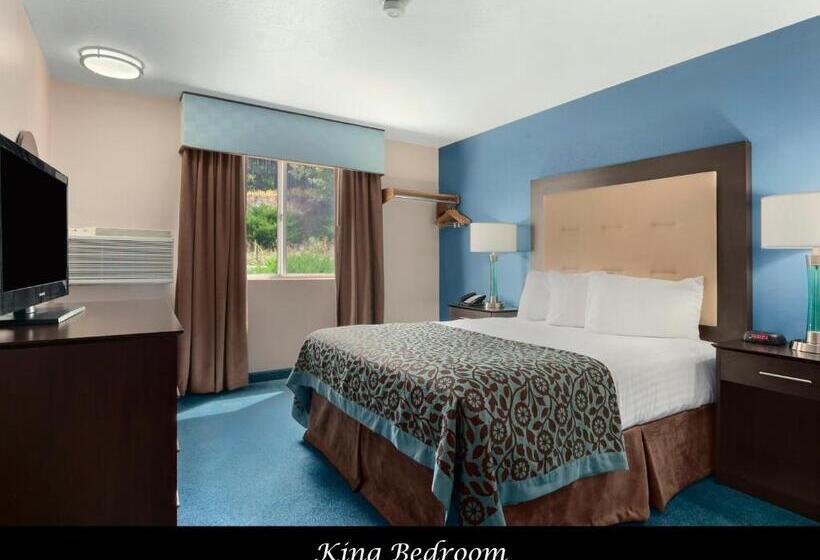 Standardrum King Size Säng, Days Inn By Wyndham Williams