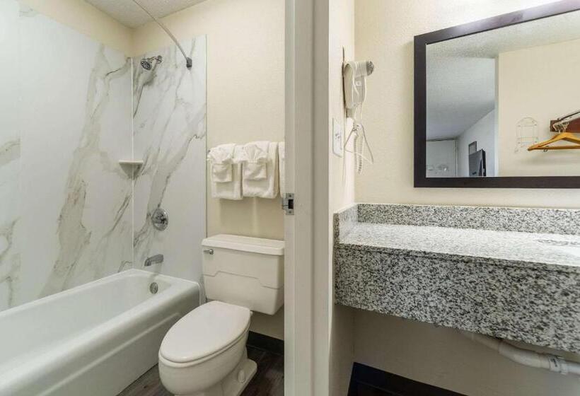Номер Стандарт 2 Двуспальные Кровати, Quality Inn & Suites Vandalia Near I70 And Hwy 51