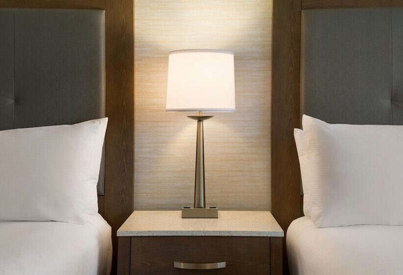 Номер Стандарт Адаптированный для Инвалидов, Doubletree By Hilton Hotel Albuquerque