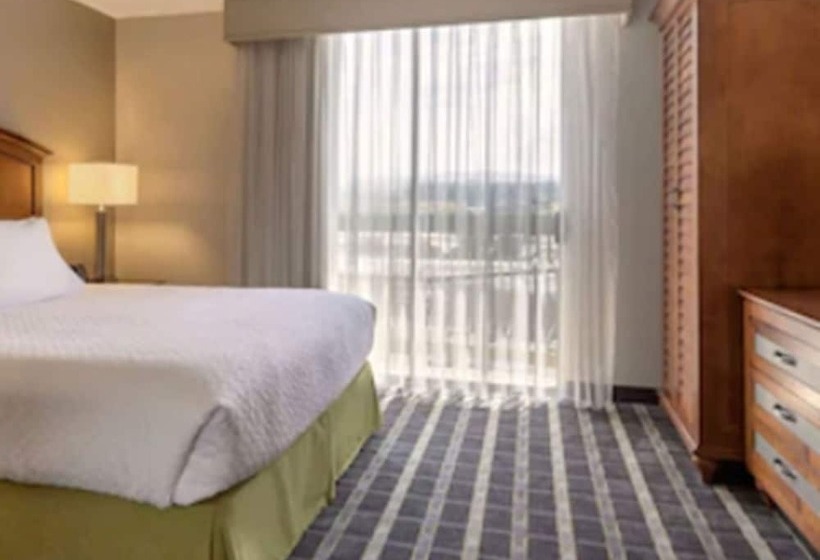 جناح لذوى الاحتياجات الخاصة, Embassy Suites By Hilton San Francisco Airport Waterfront