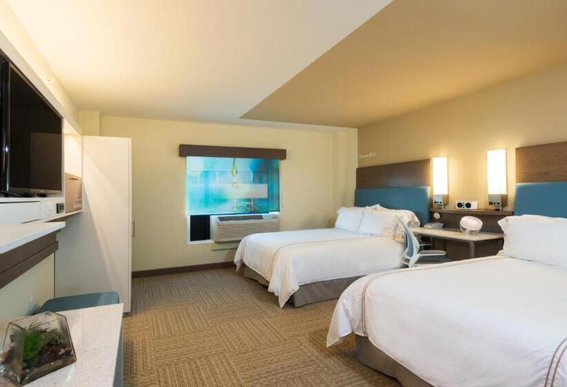 장애인을 위한 스탠다드 룸, Even Hotel Norwalk, An Ihg