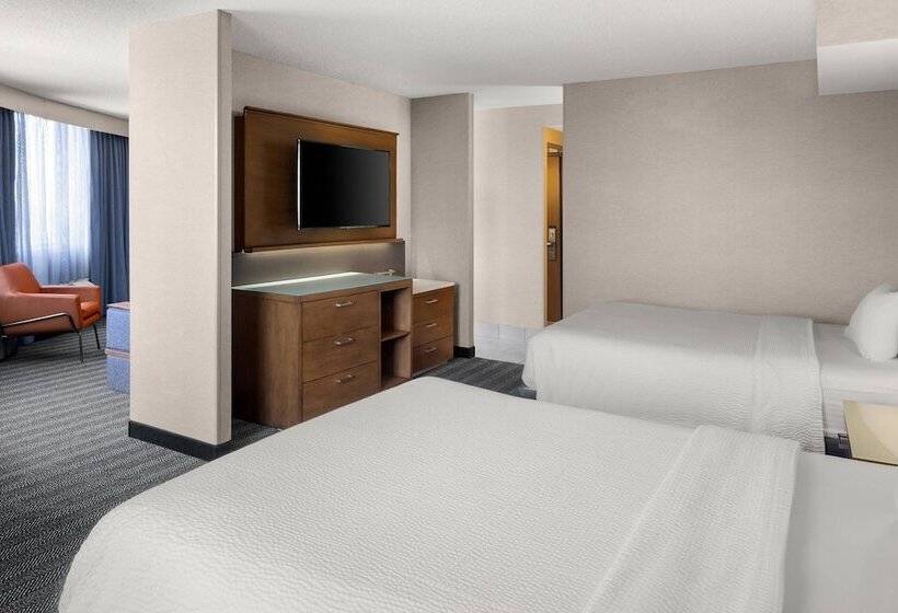 스위트, Courtyard By Marriott Minneapolis Downtown