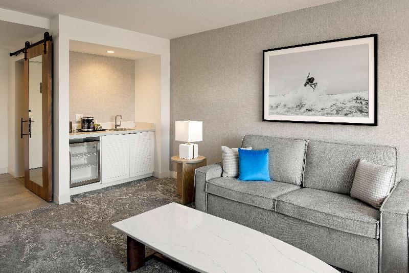 스위트 킹사이즈 침대, Hilton Los Angeles Culver City