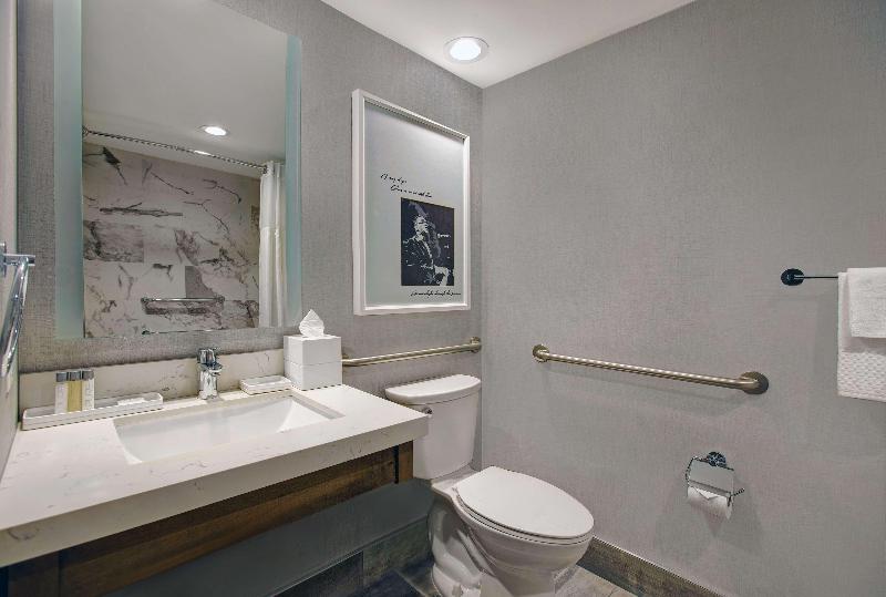 Стандартный Номер Кровать Кинг, Hilton Peachtree City Atlanta Hotel & Conference Center