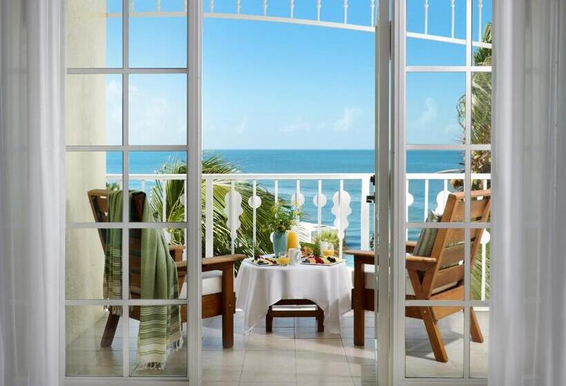 带大床的套房, Ocean Key Resort & Spa