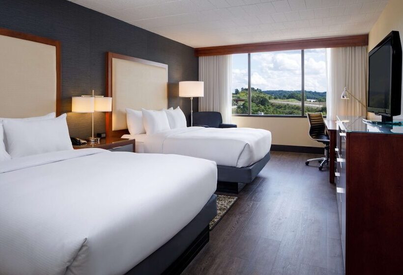 带2个双人床的标准工作室, Doubletree By Hilton  Pittsburghcranberry