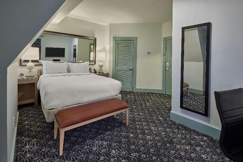 Quarto Superior com Sacada, The Partridge Inn Augusta Curio Collection By Hilton
