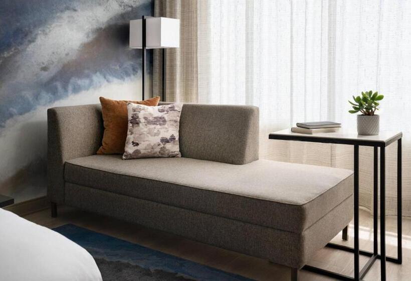 스탠다드 룸 킹사이즈 침대, Torrance Marriott Redondo Beach