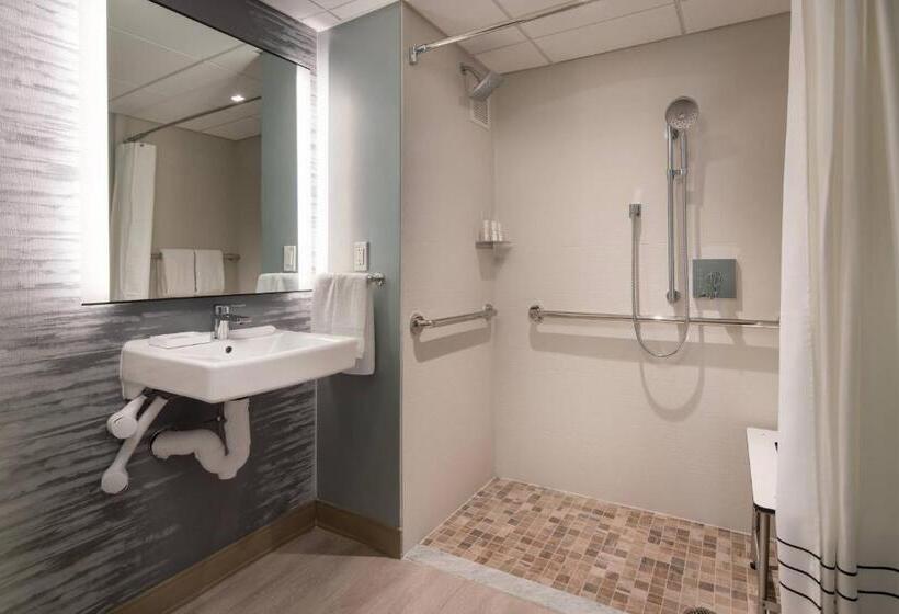 장애인용 디럭스룸, Torrance Marriott Redondo Beach
