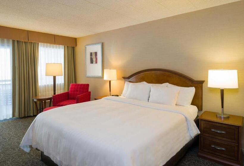 Номер Deluxe Кровать Кинг, Toftrees Golf Resort