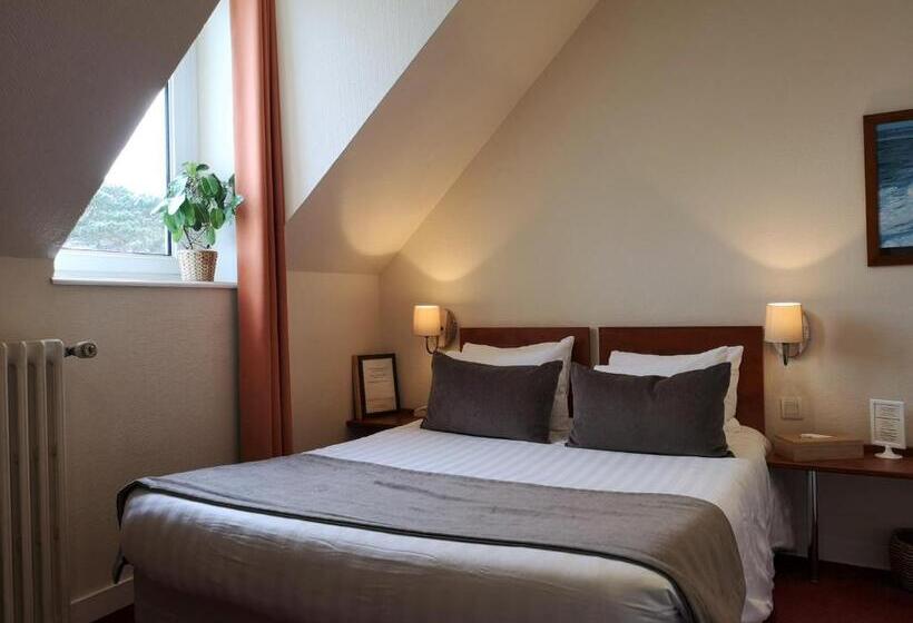 Номер Стандарт Вид на Город, Hôtel Aux Tamaris   Vue Mer