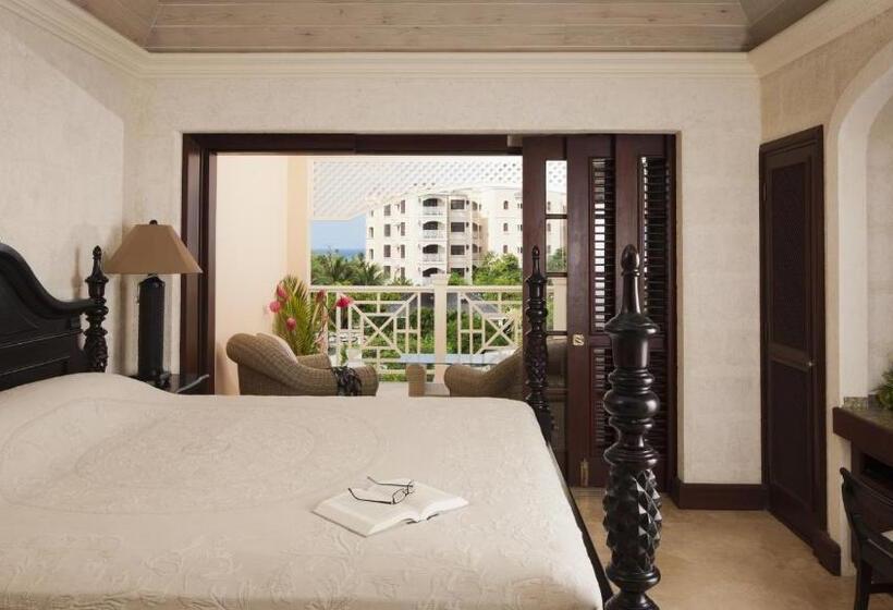 2 Bedroom Suite Pool View, The Crane Resort