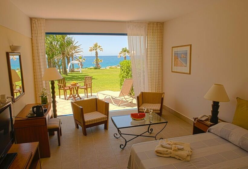 Habitación Premium Vista al Mar., Azia Resort & Spa