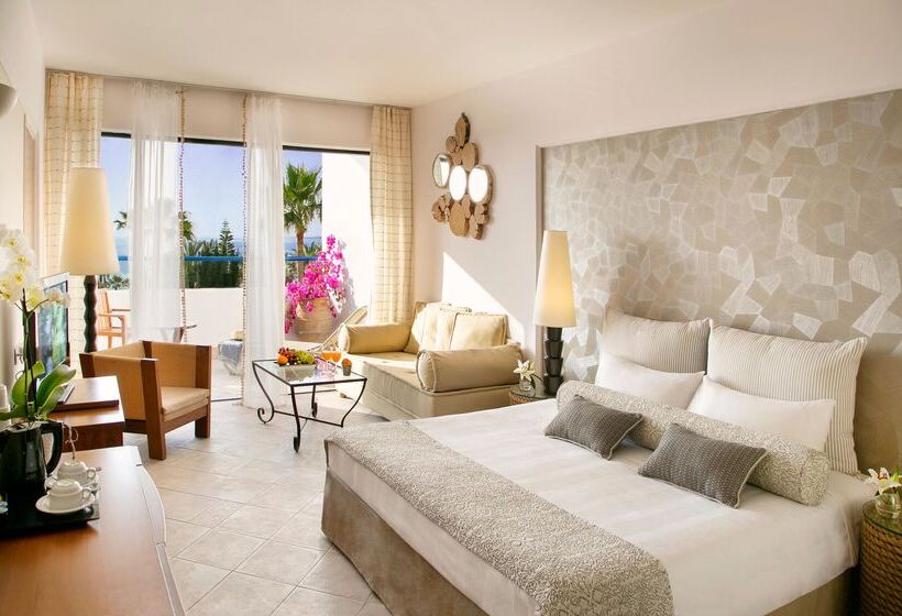 Семейный Полулюкс, Azia Resort & Spa