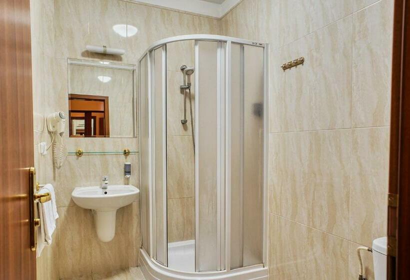 Номер Стандарт Двуспальная Кровать, Royal