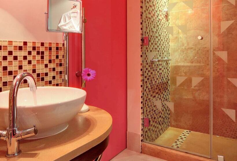 اتاق سوپریور خانوادگی, Mercure Hurghada