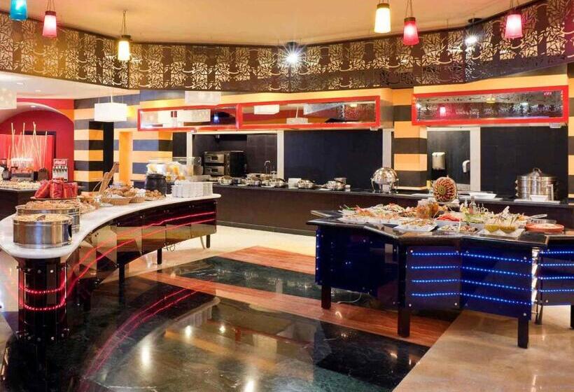 اتاق استاندارد با تخت بزرگ, Mercure Hurghada