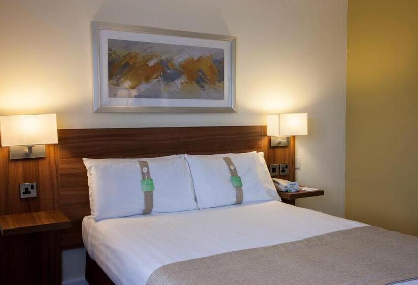 Номер Стандарт Адаптированный для Инвалидов, Holiday Inn Glasgow   East Kilbride, An Ihg
