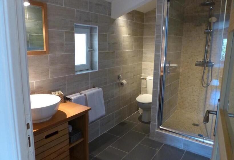 Классический Номер, Logis Hôtel La Sommellerie