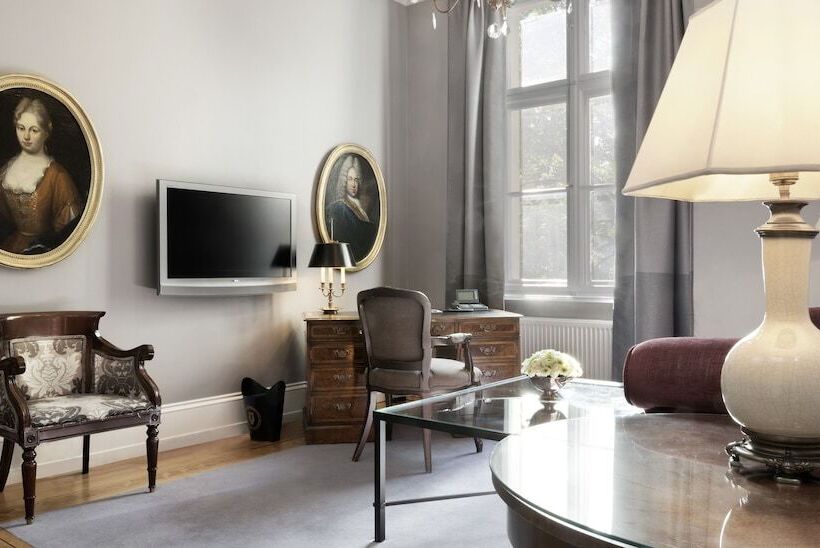 سوییت اجرایی, Schlosshotel Berlin By Patrick Hellmann
