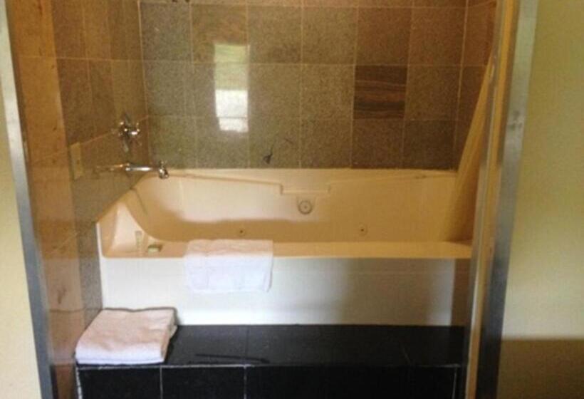 스위트, Regal Inn Guntersville