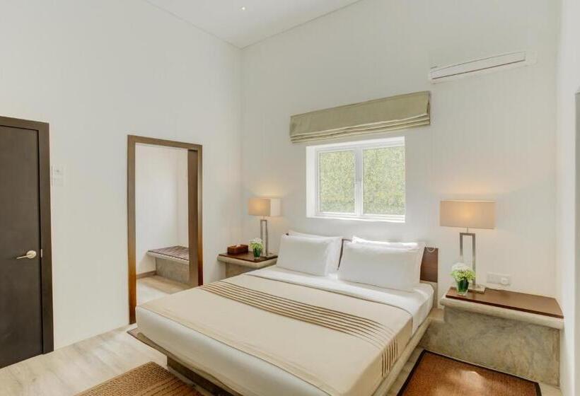 Номер Superior, Nyne Hotels   Lake Lodge, Colombo